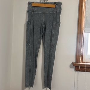 Lululemon Fast and Free Tight Leggings (Size 6)